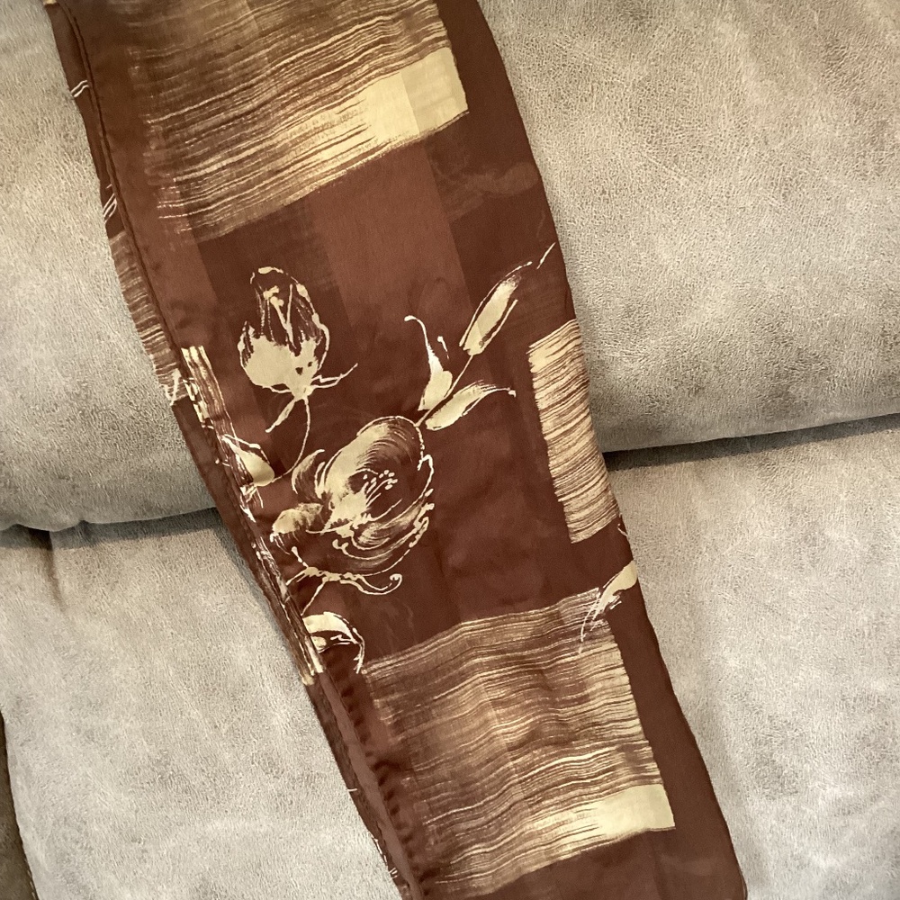 Silk scarf brown floral Italy